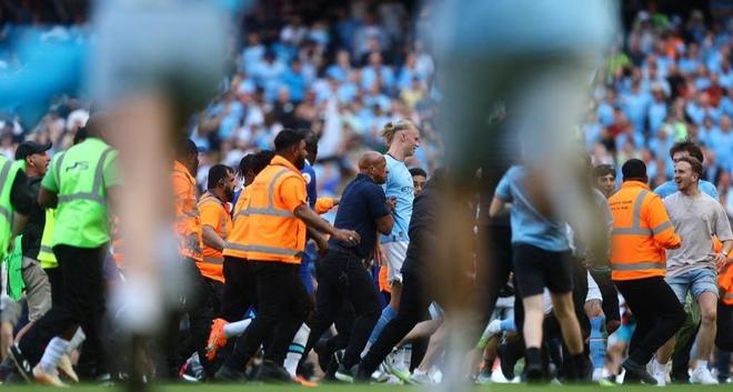 自威廉以来，埃斯特旺是首位连续3场欧冠进球的切尔西球员