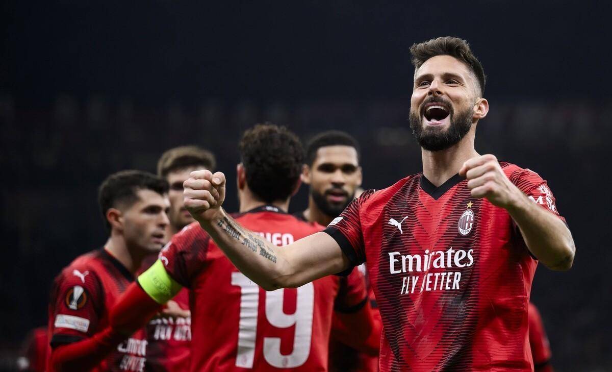 篮球社交属性为何如此强？（篮球的社交性为何格外突出？）