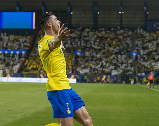 广州84-73辽宁！徐昕全场集锦，关键时刻天神下凡杀死比赛（广州84-73击退辽宁！徐昕全场高光，关键时刻一锤定音）