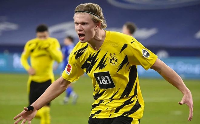 半岛晨报：李国旭中超执教表现不逊于邵佳一，甚至更胜一筹（半岛晨报：李国旭中超执教不亚于邵佳一，甚至更为出色）