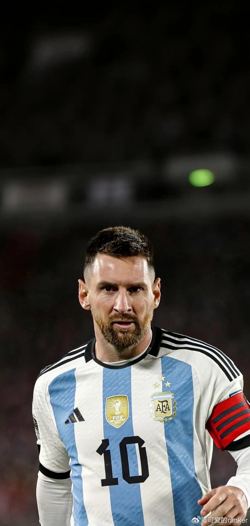 1-1！1-3！利物浦不胜+切尔西爆冷，阿森纳5分领跑，英超2强争冠（1-1、1-3！利物浦丢分切尔西爆冷，阿森纳领先5分，英超双雄争冠）